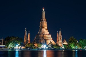 Wat Arun river boat Bangkok th